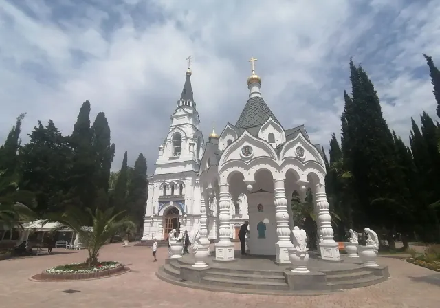 Историческая экскурсия по центру Сочи