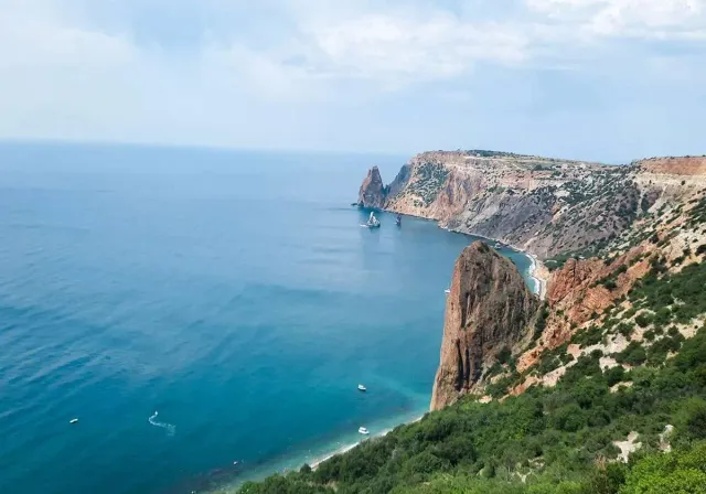 Фиолент и Балаклава: семейный отдых в сердце Крыма