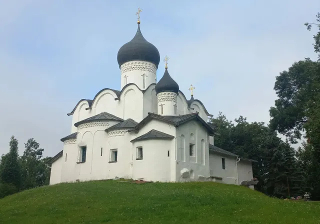 Прогулка по Пскову: дух и история древнерусского города