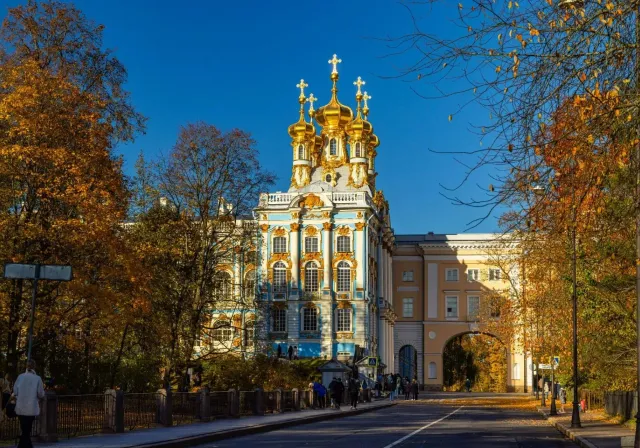 В Царское село из Петербурга: Екатерининский дворец, Царскосельский парк и Феодоровский собор